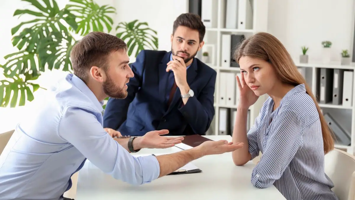 abogados de divorcio gratis en Estados Unidos